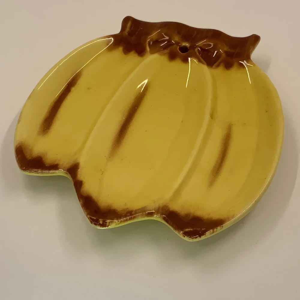 Vintage Banana Bunch Spoon Rest Ceramic Yellow 5.5x5in